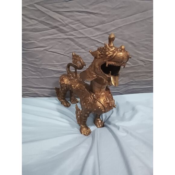 Bronze Chinese Foo Dog (Heavy High Quality and OLD) Great Condition Med. Sized